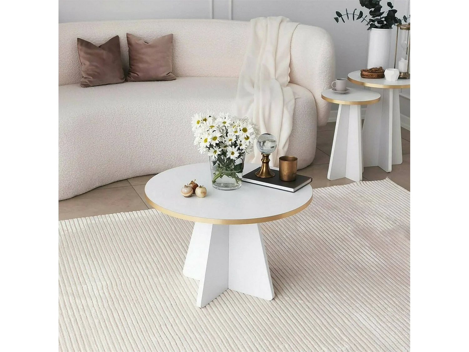 Table basse Elnath, Table basse, Porte-revues pour canapé, Etagère de salon, 60x60h40 cm, Or et Blanc