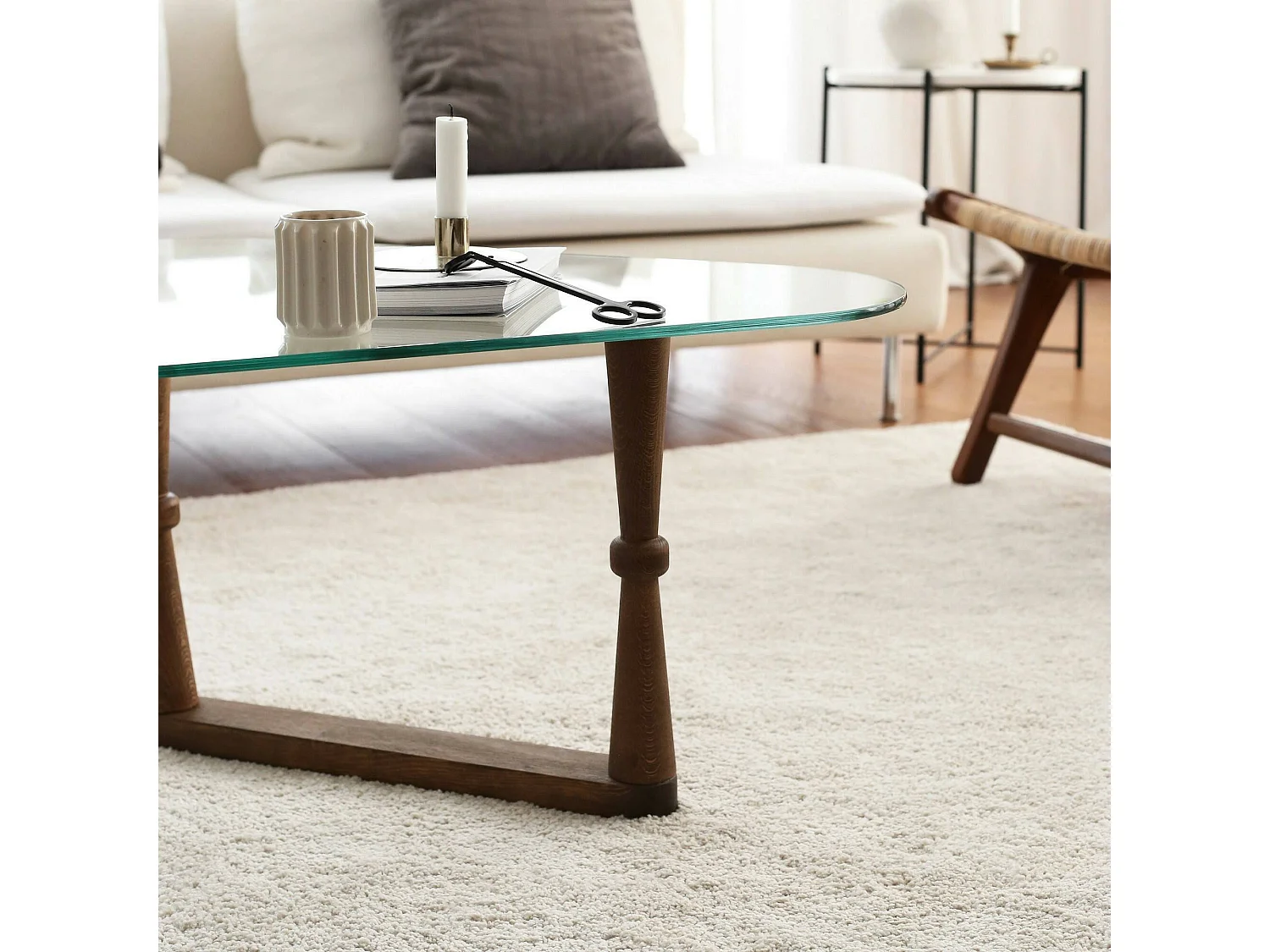 Dagliard-sarktafel, koffietafel, banktafel, woonkamerplank, 96x81h41 cm, walnoot