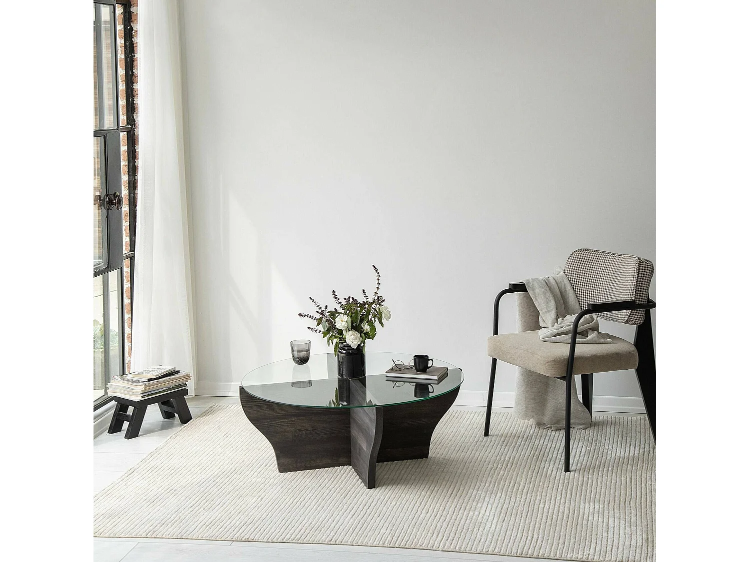 Table basse Almach, Table basse, Porte-revues pour canapé, Etagère de salon, 92x92h36 cm, Anthracite