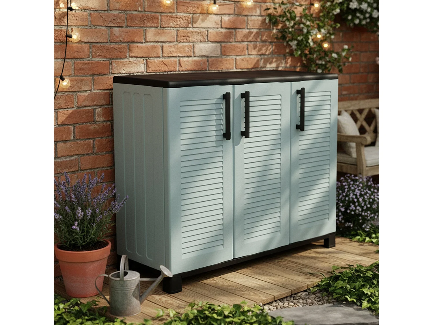 Outdoor-Garderobe aus Fell, Mehrzweck-Balkongarderobe, 3-türiger Outdoor-Schrank, 100 % Made in Italy, 102 x 37 x 90 cm, Hellgrau und Schwarz, gestreifte Oberfläche