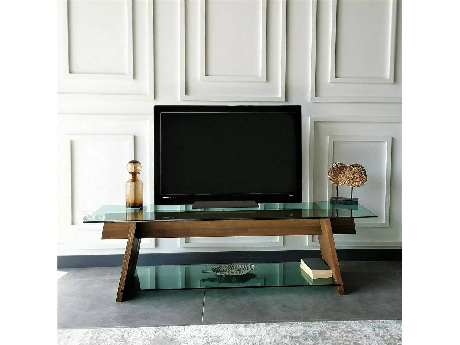 Fernsehschrank Dpotenz, Ständer für Wohnzimmerfernseher, Niedriges Wohnzimmer-Sideboard, TV-Ständerbasis, 158x40h45 cm, Walnuss und Grün