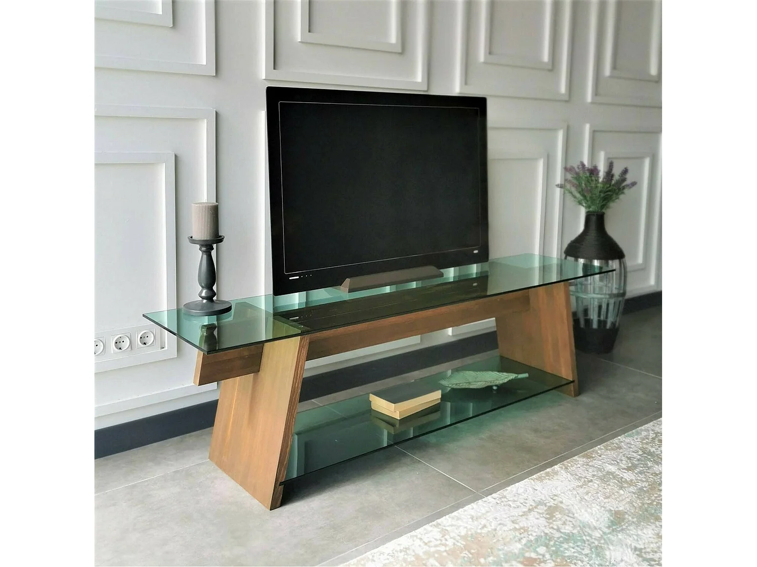Meuble TV Zosma, Buffet de salon, Armoire basse pour TV, Base murale de rangement, 158x40h45 cm, Noyer et Vert