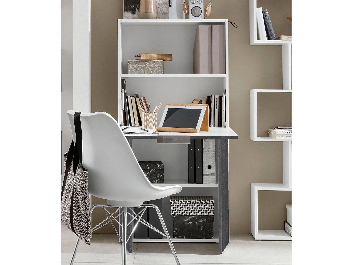 Mesa com efeito de madeira