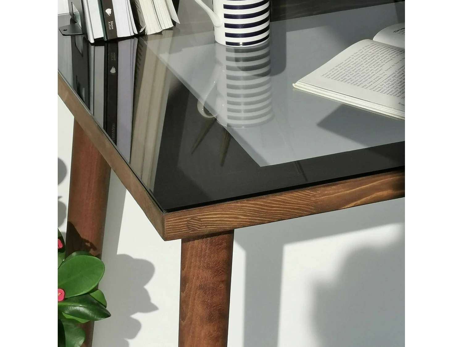 Bureau Euphro, Pupitre polyvalent, Table de bureau pour PC, Plan de travail, 110x60h73 cm, Noyer