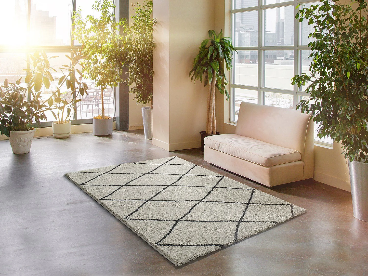 Tapis intérieur - ethnique - blanc - 133 x 190 cm - ATLAS