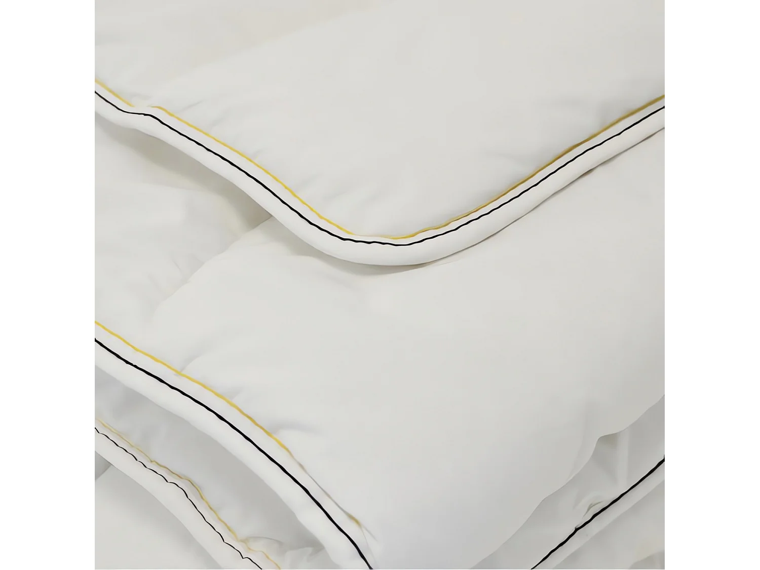 Couette blanche en coton 140x200 cm QUALITY GEL, par Scandina. Fabrication française