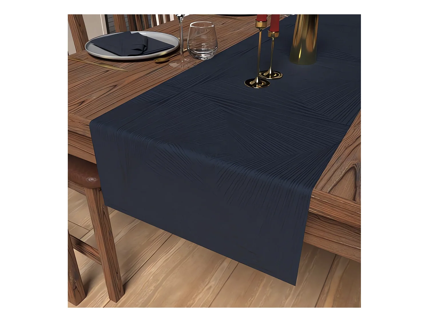Chemin de table 40x180 cm LUXURY bleu nuit, par Soleil d'Ocre