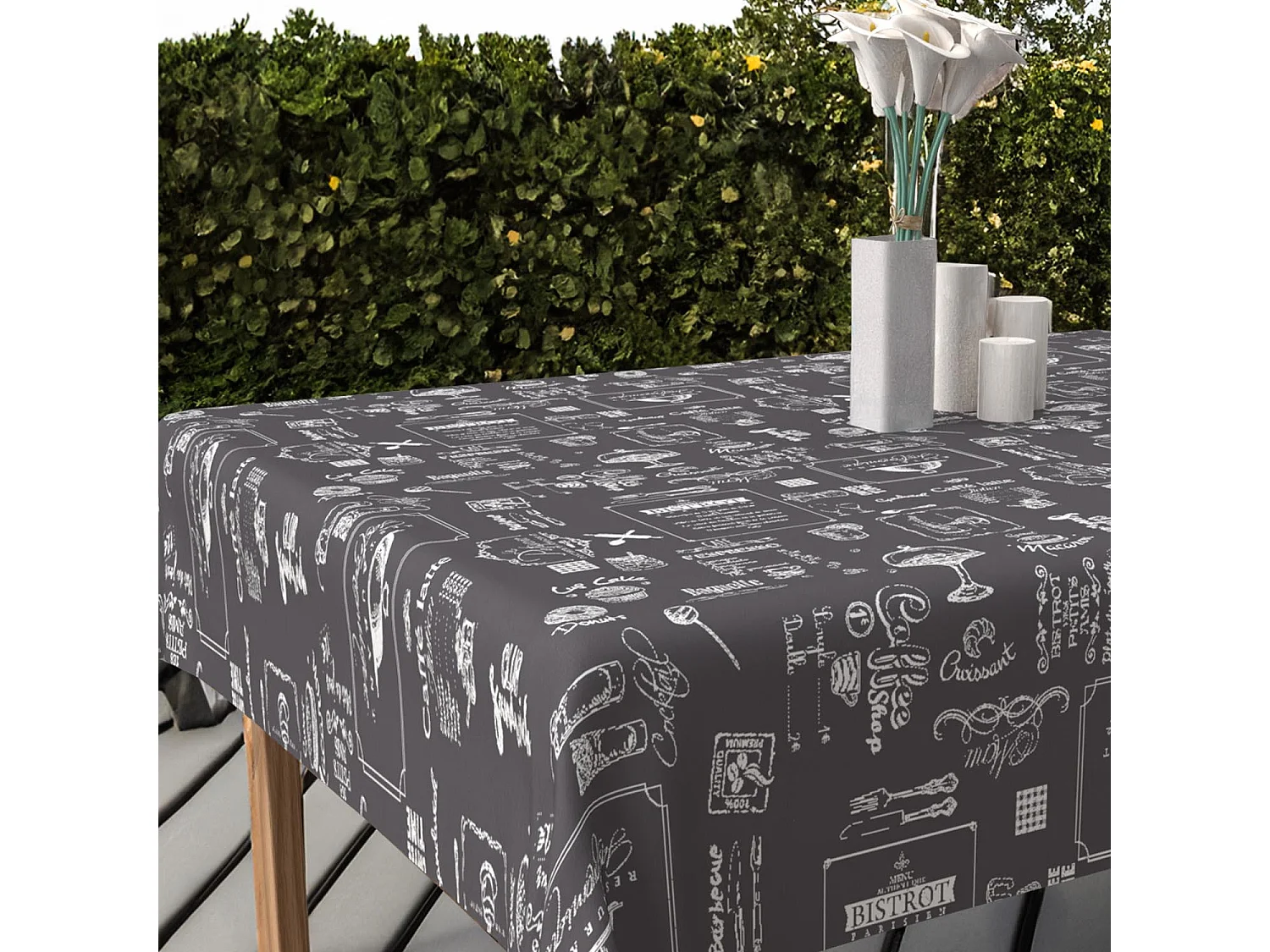 Mantel cuadrado estampado antimanchas 180x180 cm COFFEE, de Soleil d'Ocre