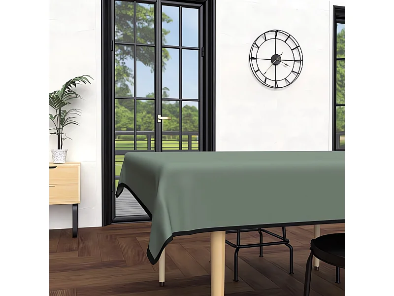 Nappe rectangle anti-tâches en microfibre lavée 140x240 cm BOHEME kaki, par Soleil d'Ocre