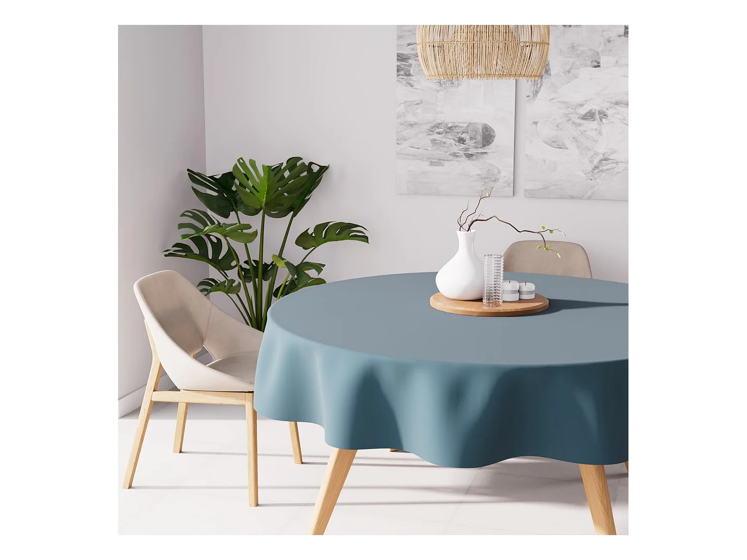 Nappe anti-tâches ronde 180 cm ALIX bleu celadon, par Soleil d'Ocre