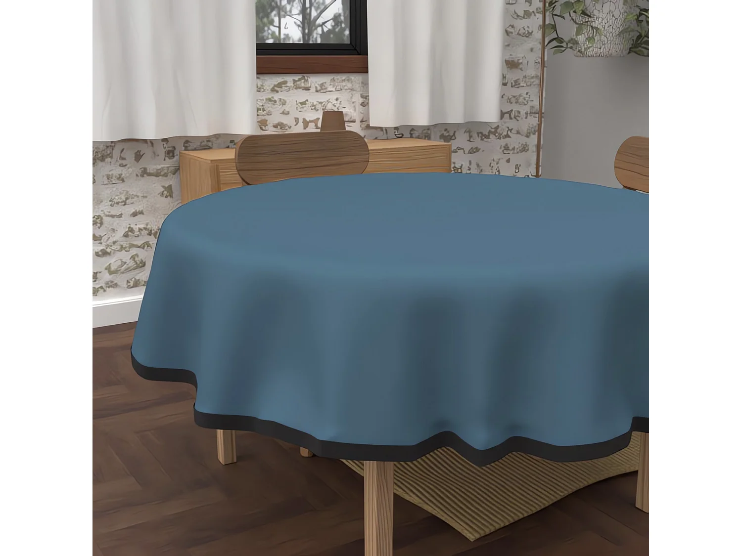 Nappe ronde anti-tâches en microfibre lavée diamètre 180 cm BOHEME bleu canard, par Soleil d'Ocre