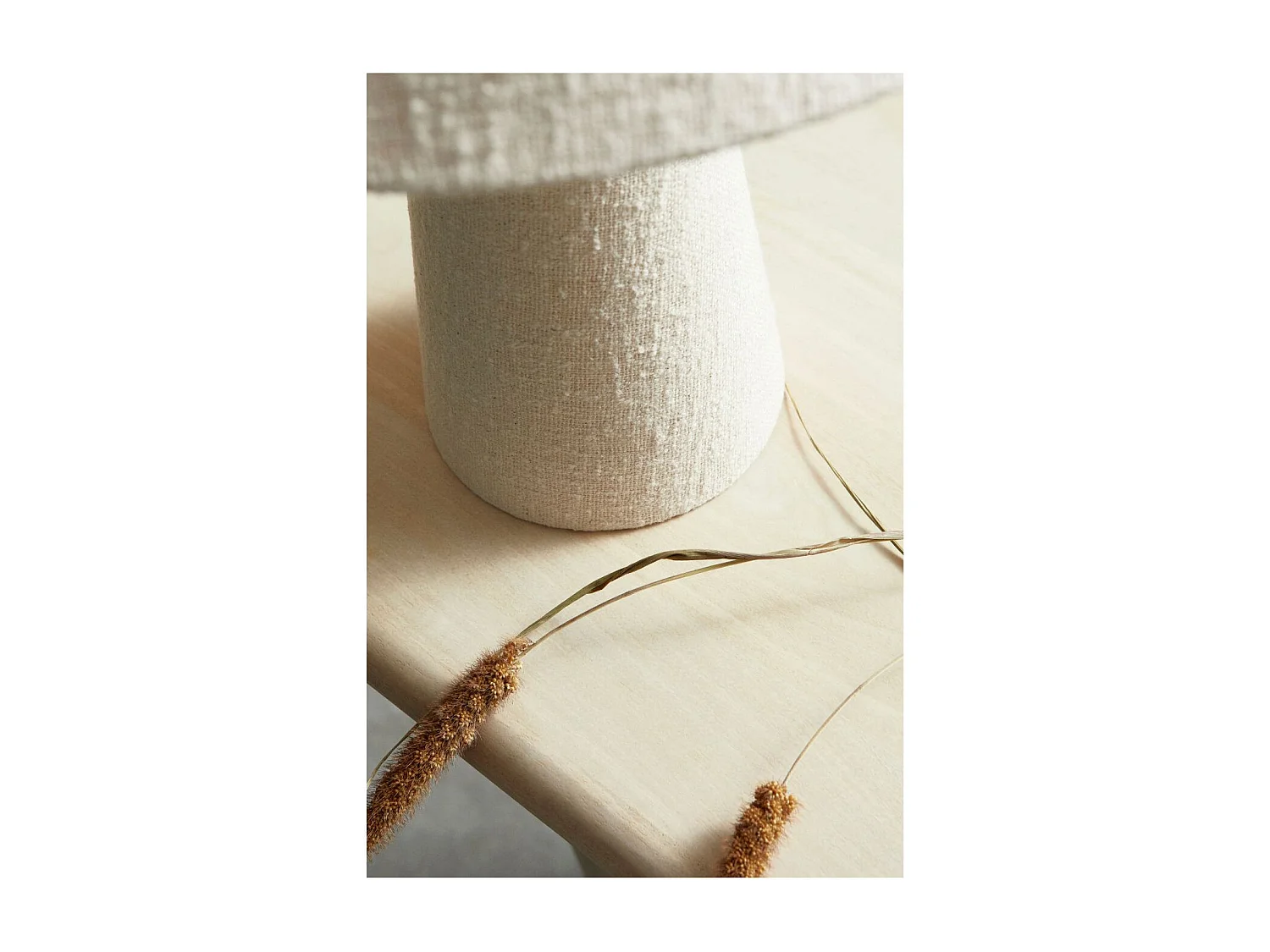 Lampe à poser en tissu bouclé beige H46 - COTTONE