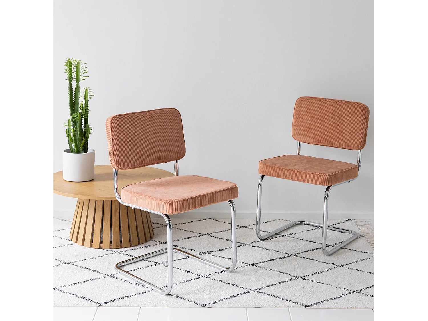 Lot de 2 chaises cantilever en velours côtelé terracotta MARIA - HAPPY GARDEN