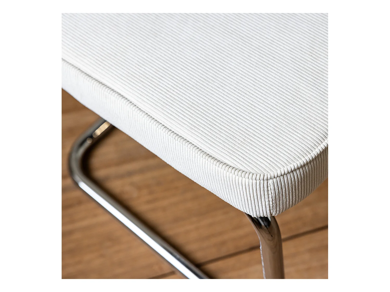 Lot de 2 chaises cantilever en velours côtelé beige MARIA - HAPPY GARDEN