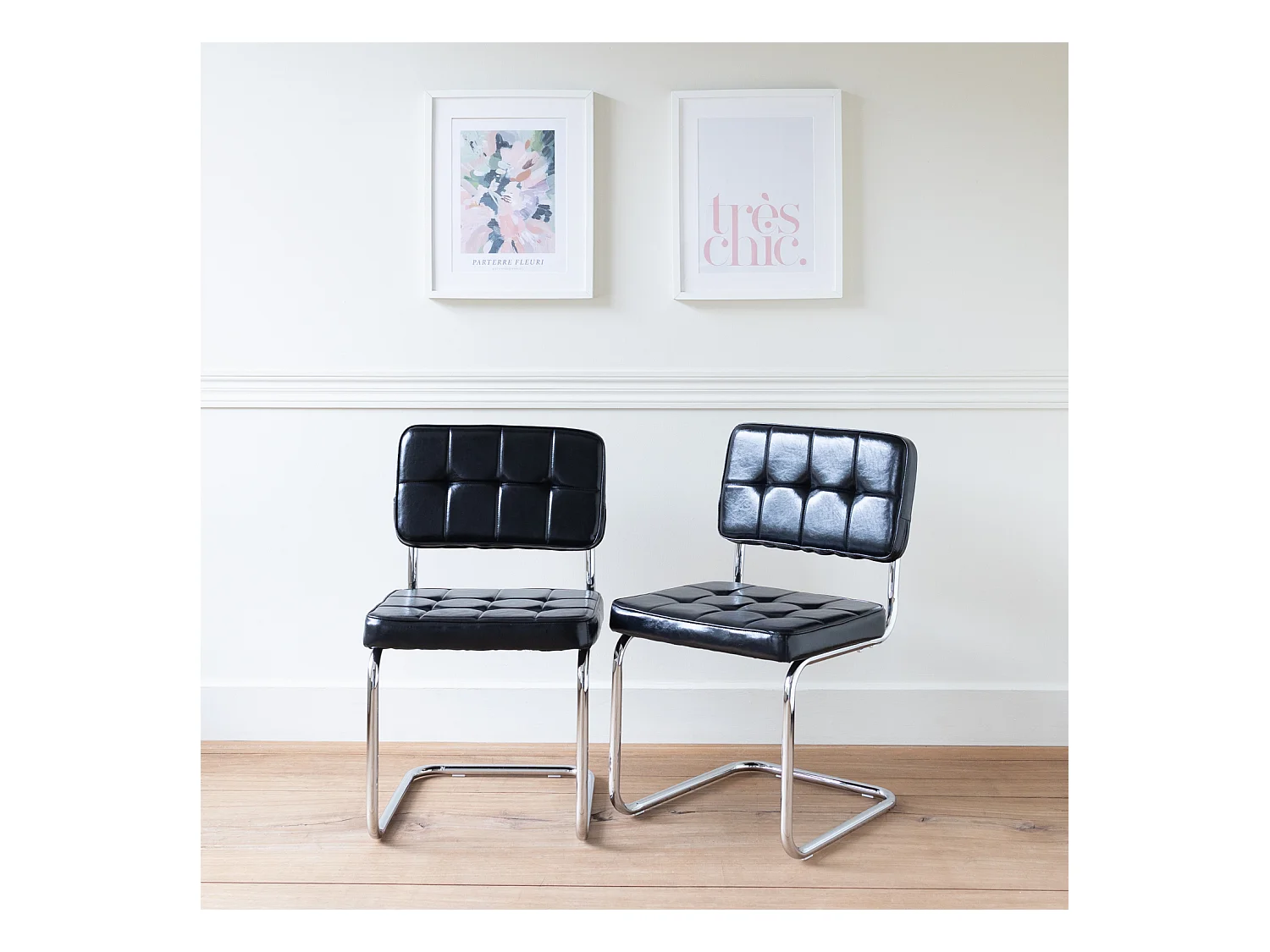 Lot de 2 chaises cantilever en simili noir MARIA - HAPPY GARDEN