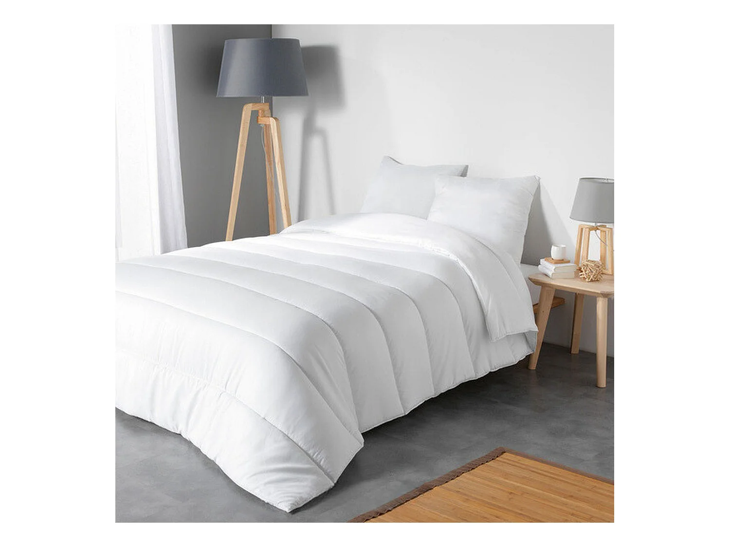 Couette mi-saison/ medium 300 g/ m² - 220 x 240 cm