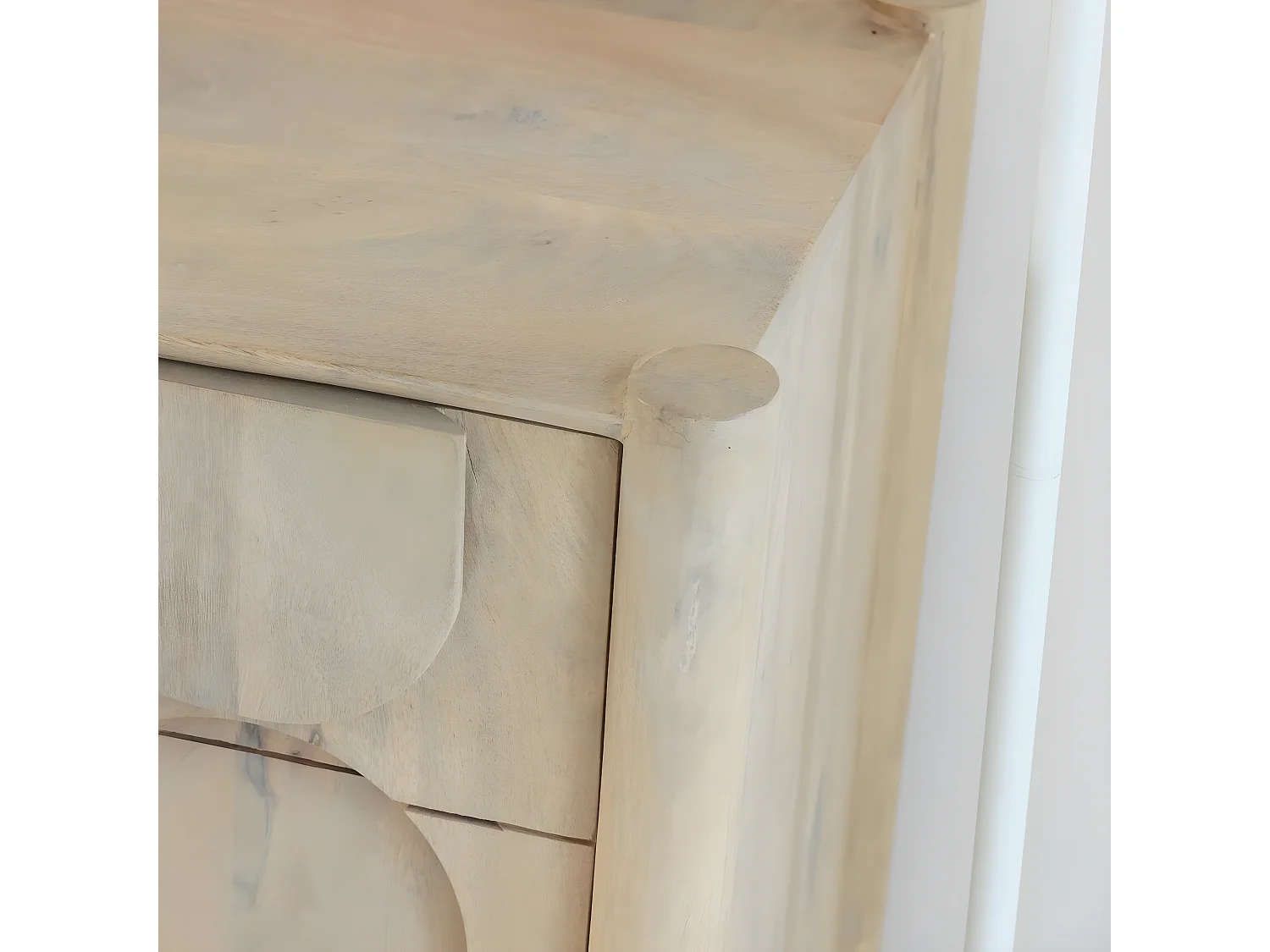 Buffet en bois de manguier Tysia