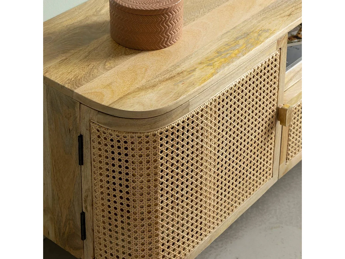 Mueble de TV de madera de mango y caña Palma - Diseño bohemio y elegante con puertas de caña