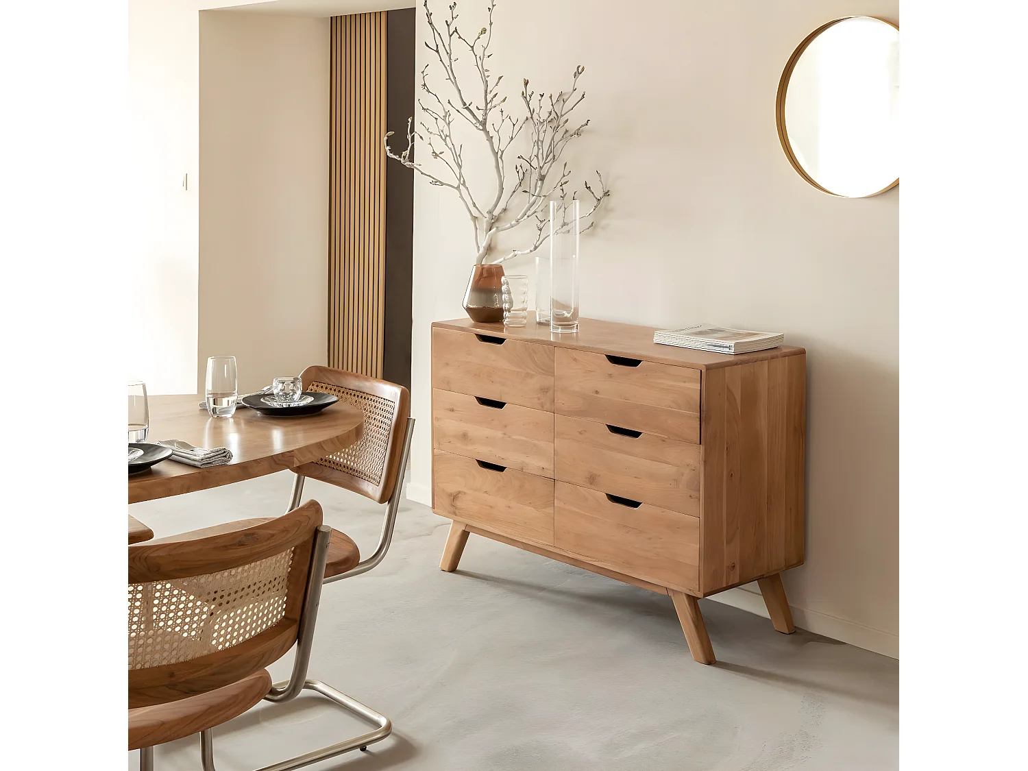Commode en bois d'acacia massif Iwa