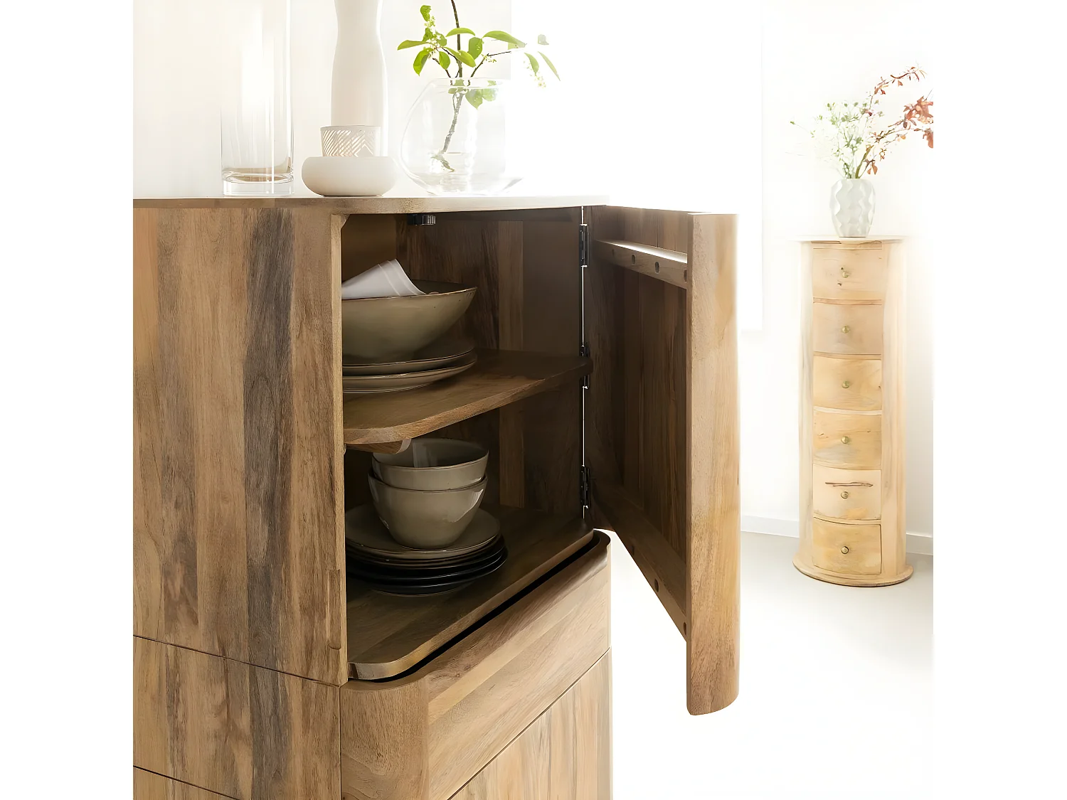 Armoire en bois de manguier Aléna