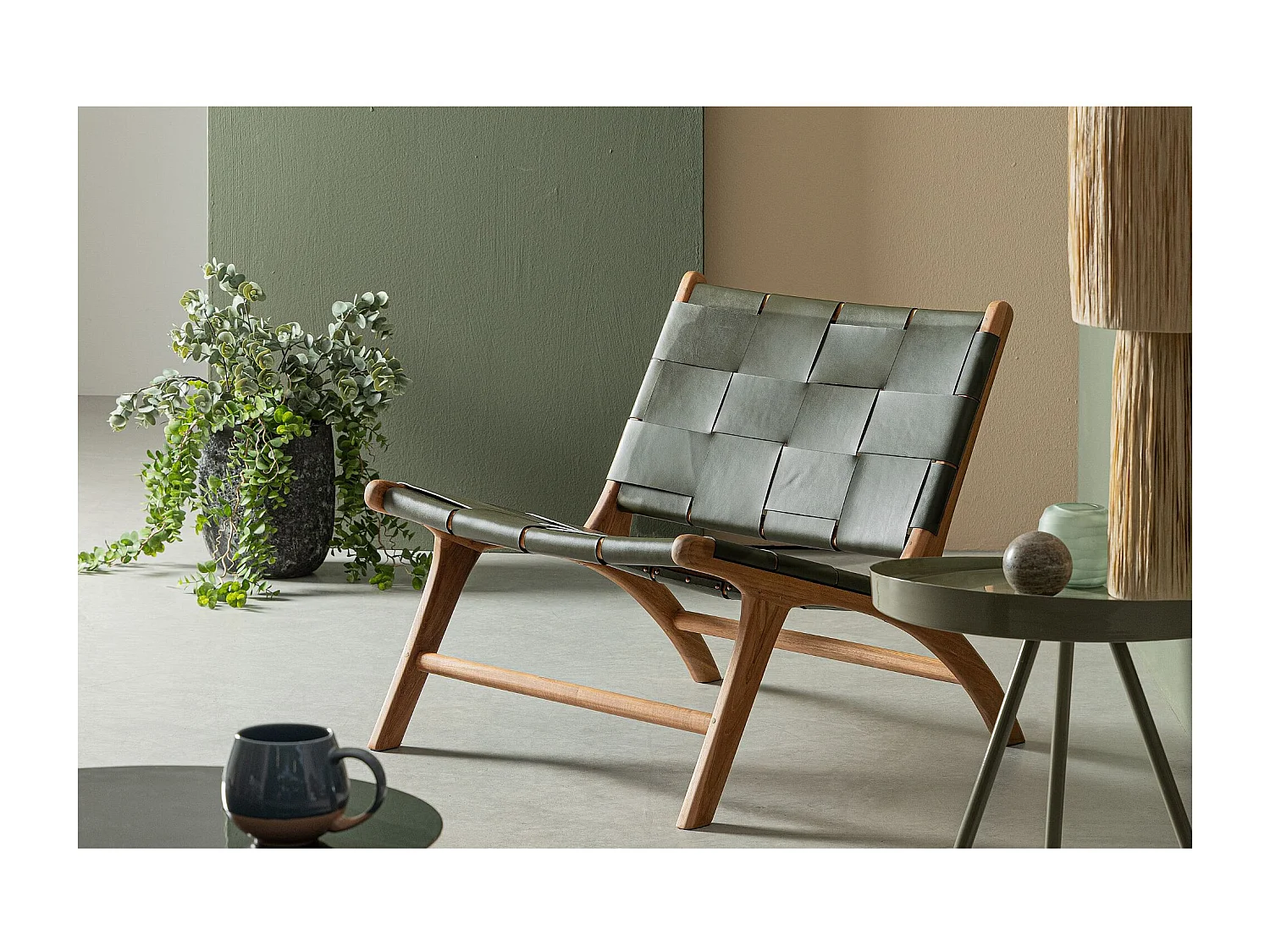 Fauteuil lounge en bois teck et cuir pleine fleur - ROBERT