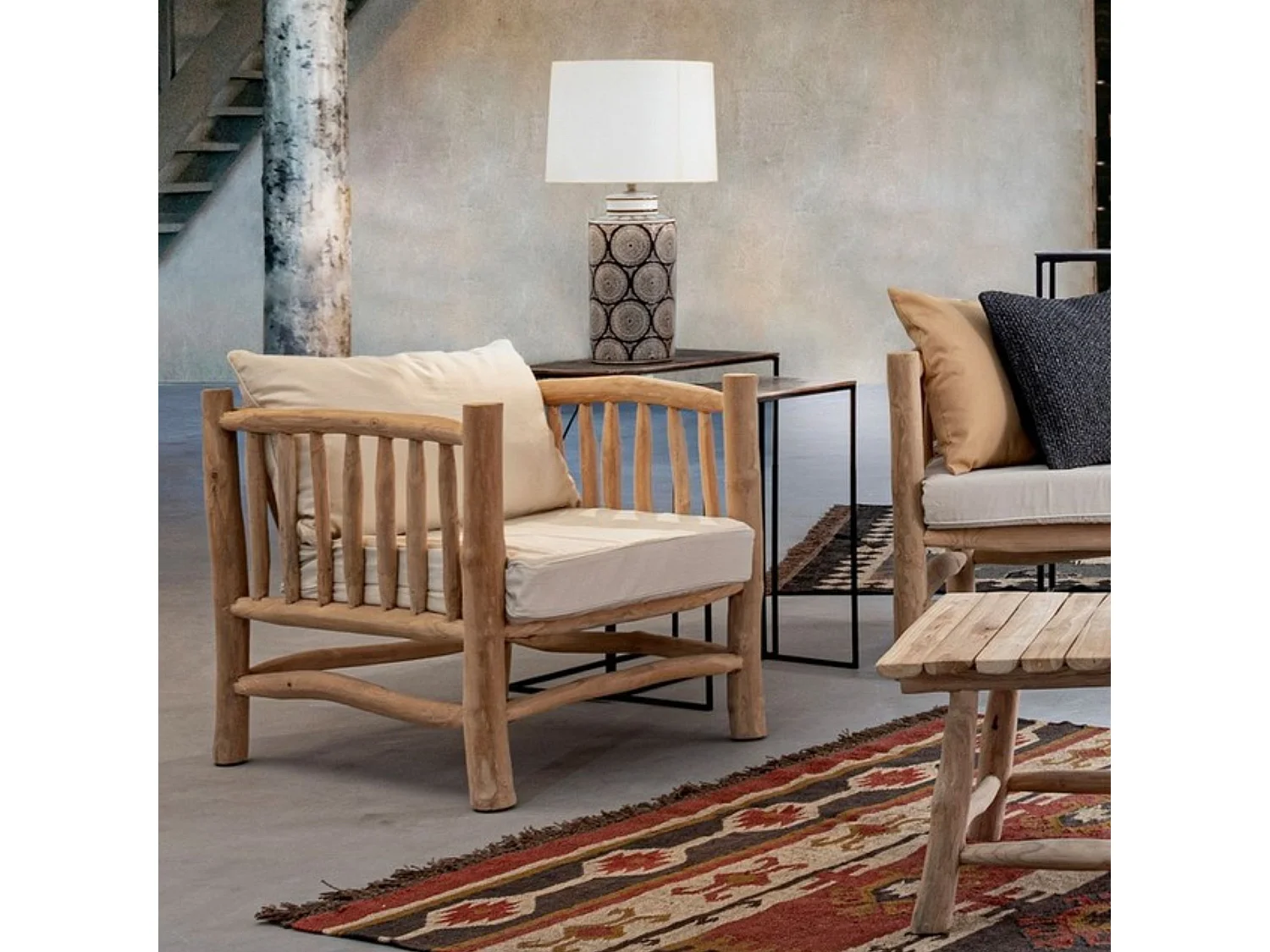 Fauteuil en teck et coussins en tissu - SAYELL