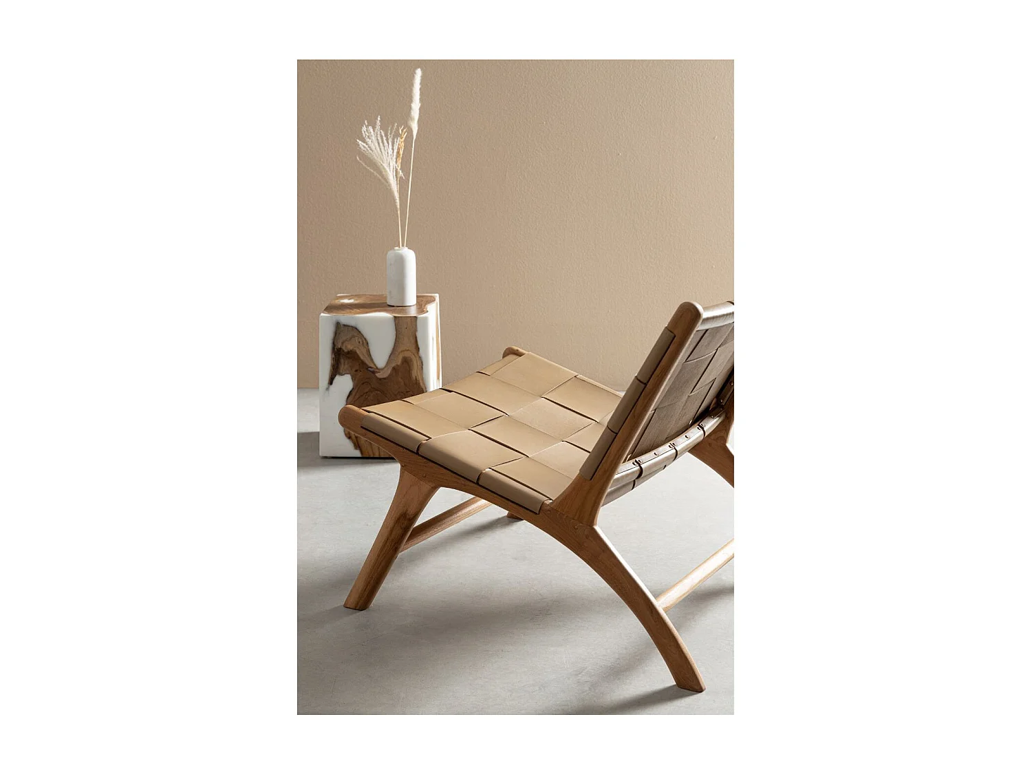 Fauteuil lounge en bois teck et cuir pleine fleur - ROBERT
