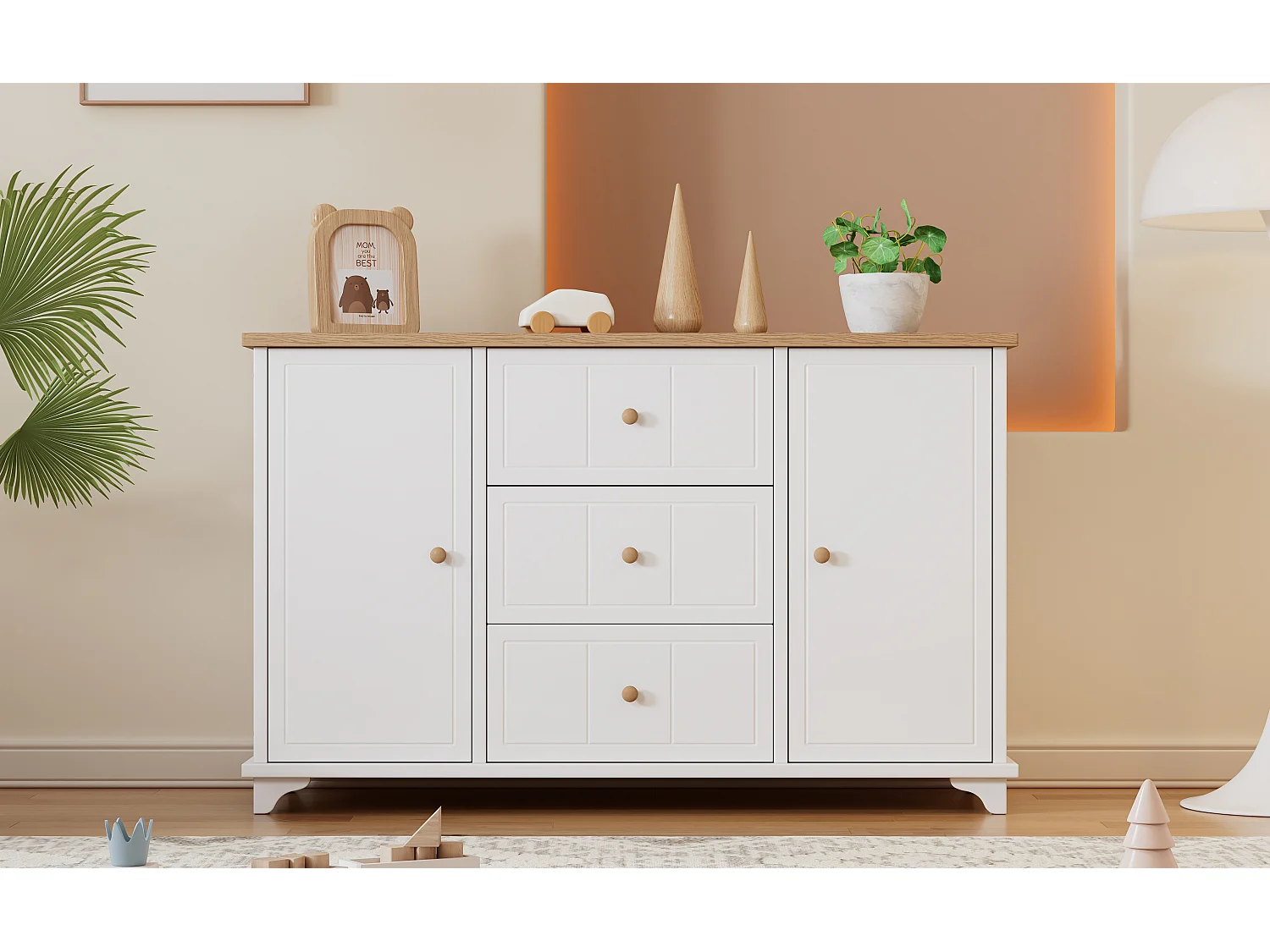 Cómoda clásica, mueble con 3 cajones y 2 puertas, con tiradores naturales, MDF+aglomerado, blanco+natural