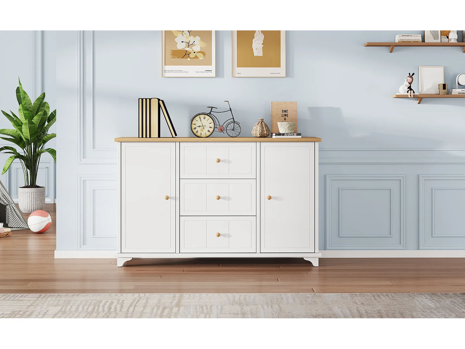 Cómoda clásica, mueble con 3 cajones y 2 puertas, con tiradores naturales, MDF+aglomerado, blanco+natural