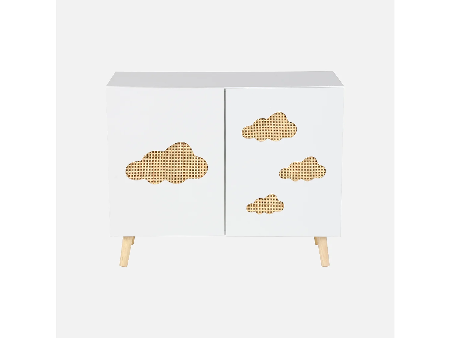 Commode enfant. blanc. 2 portes avec nuages en cannage. 2 étagères