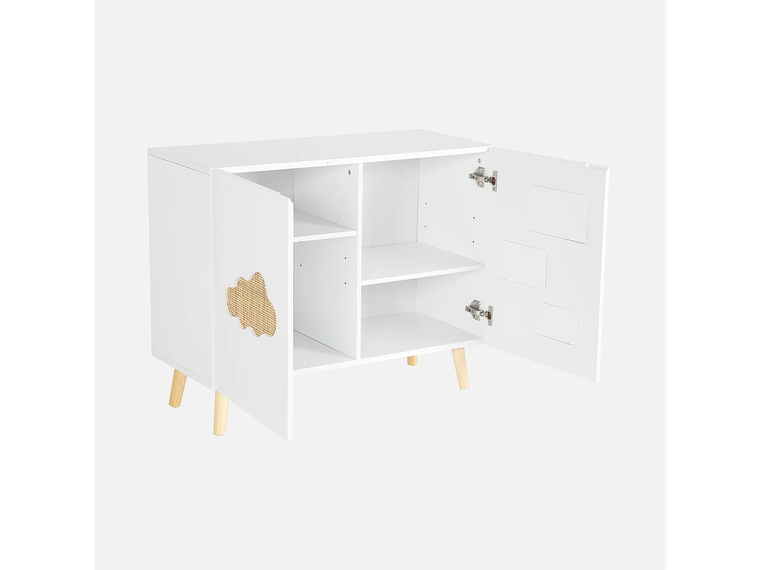 Commode enfant. blanc. 2 portes avec nuages en cannage. 2 étagères