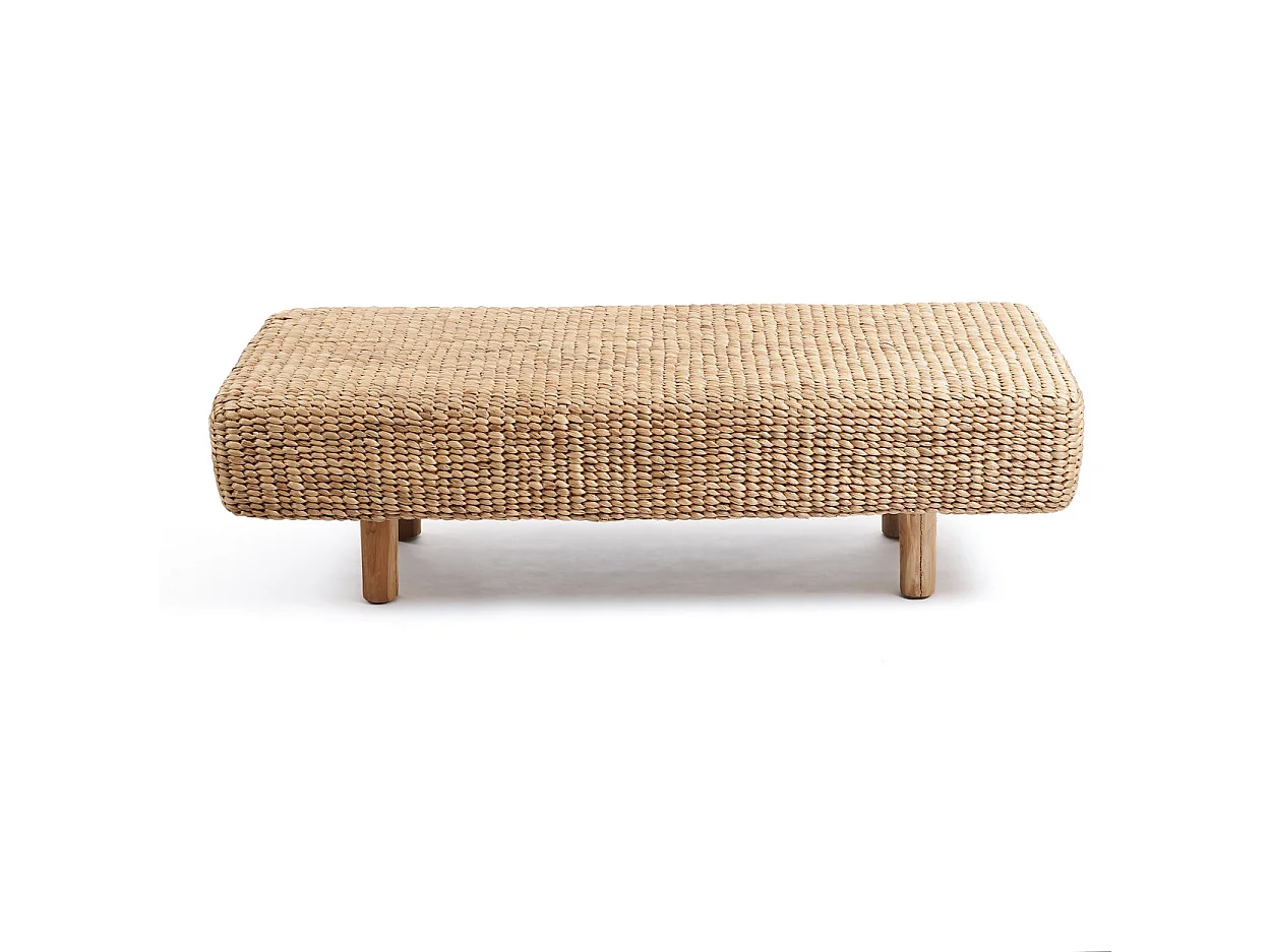 Le Banc Water Hyacinth