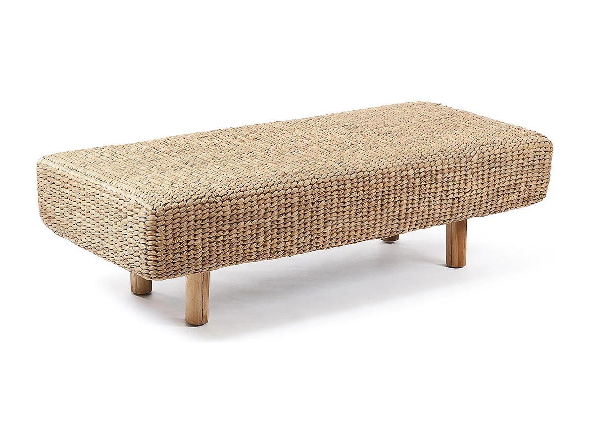 Le Banc Water Hyacinth