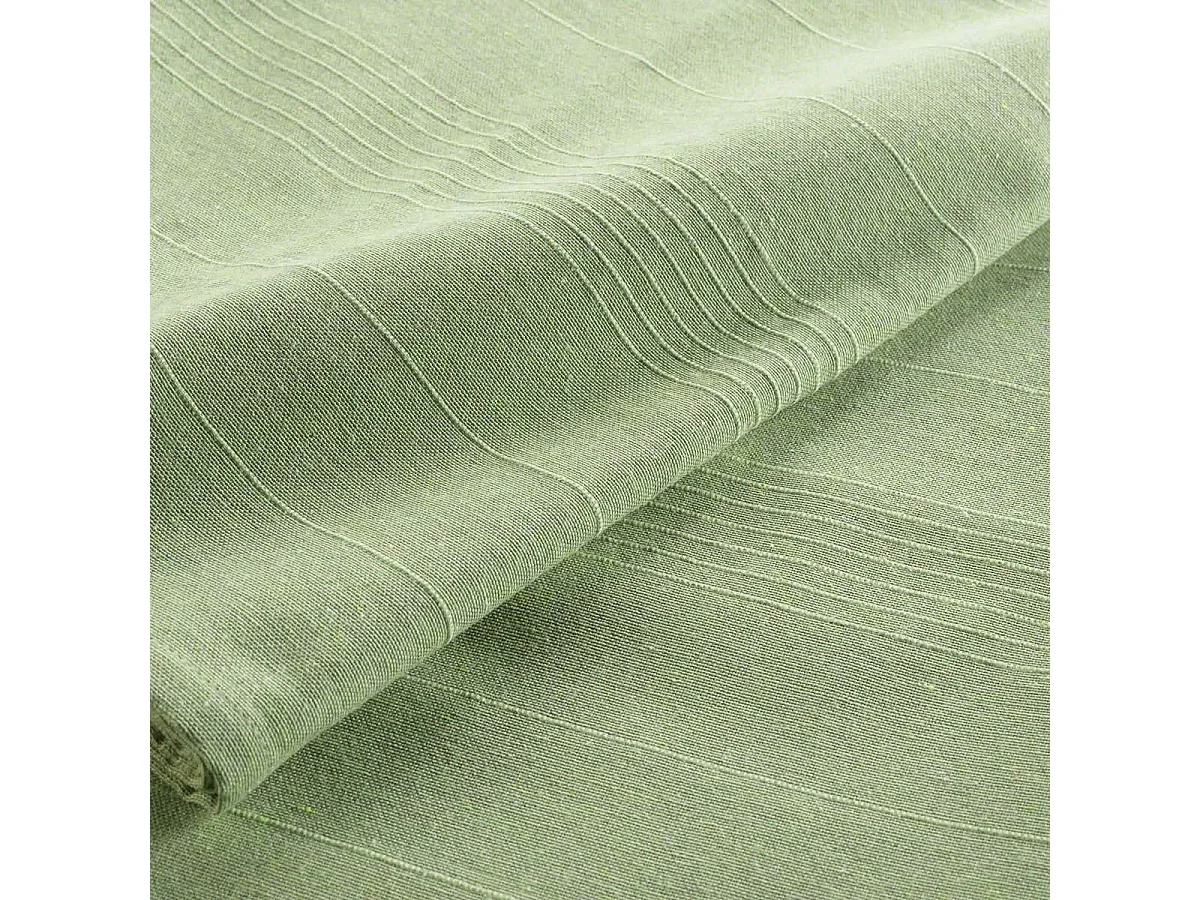 Plaid tinta unita in cotone-poliestere "Lucile" 180x220 cm verde salvia, leggero e morbido, con orlo, produzione indiana