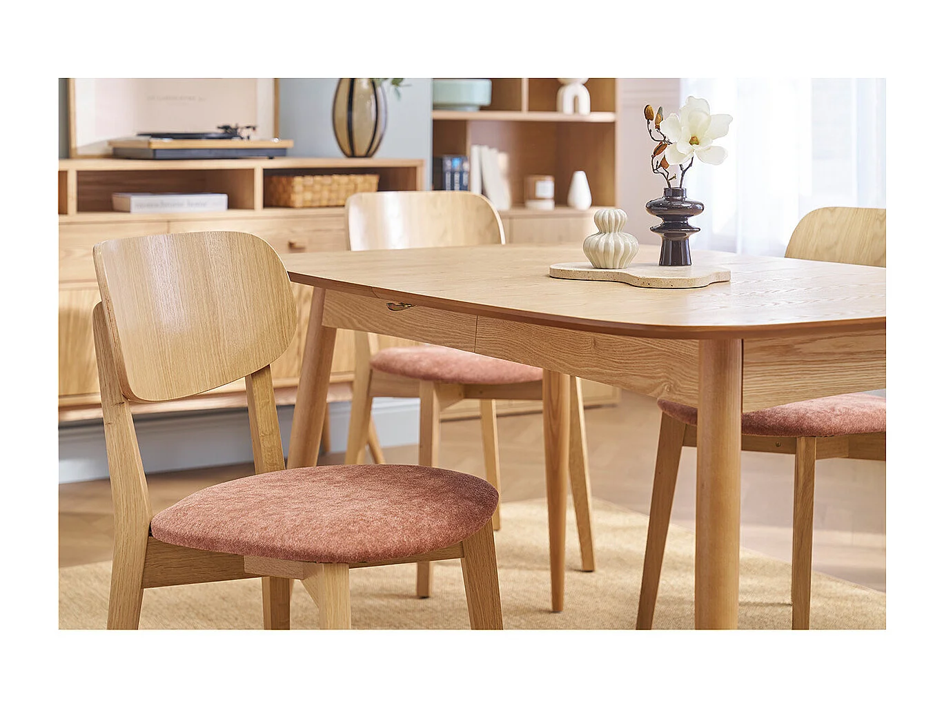 Vintage-Stühle aus hellem Holz mit Eichenfurnier und Stoff mit strukturiertem Samteffekt in Terracotta (2er-Set) LUCIA