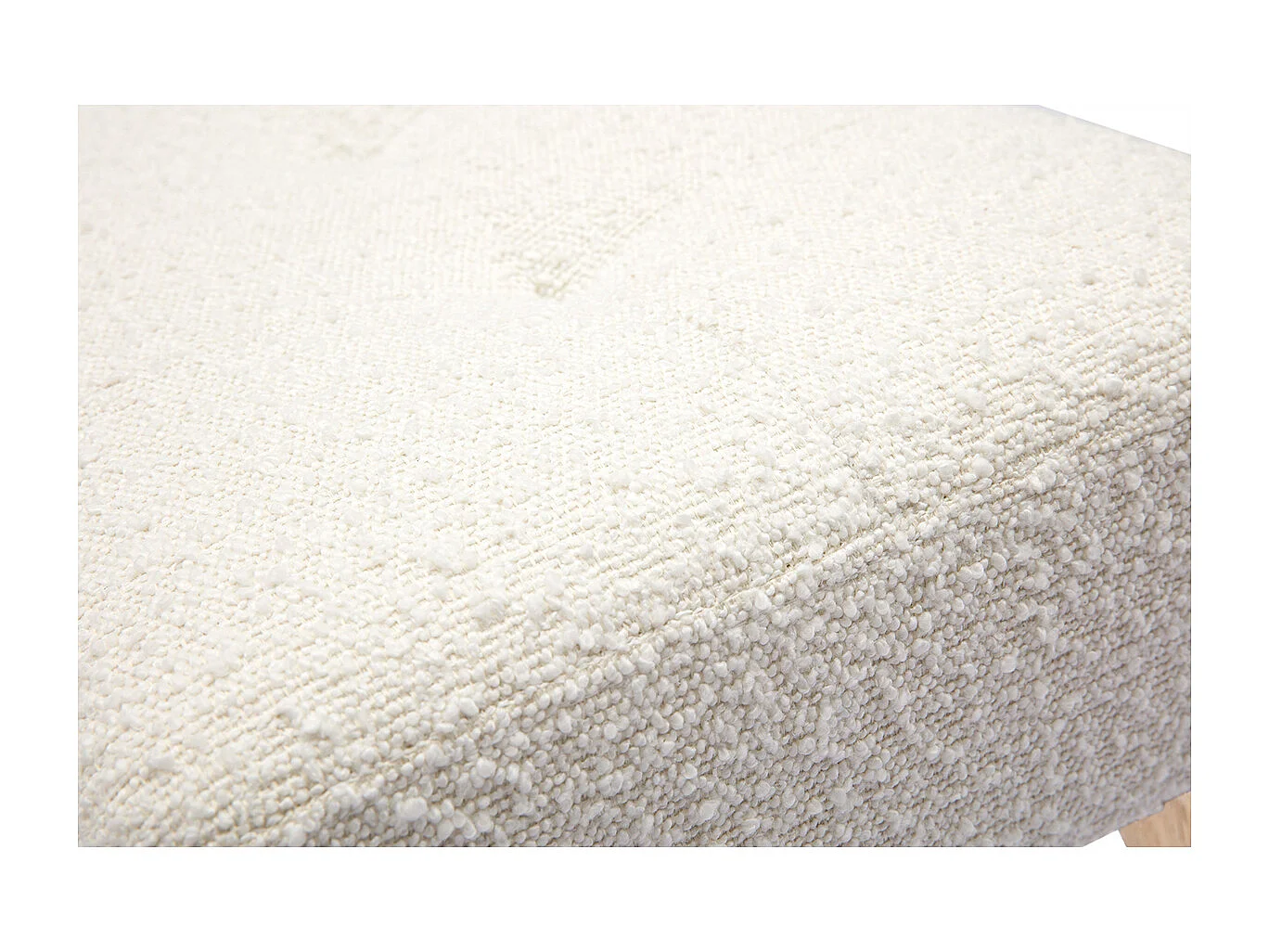 Banco nórdico capitoné de borreguillo blanco y madera clara 96 cm GUESTA