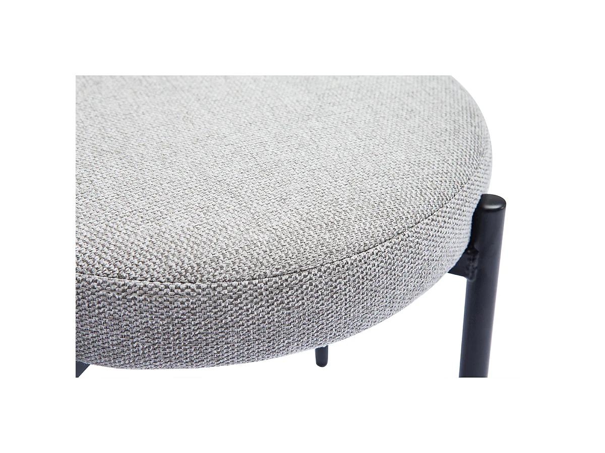 Tabouret bas empilable en tissu effet velours texturé gris clair et métal noir H41 cm KIKO