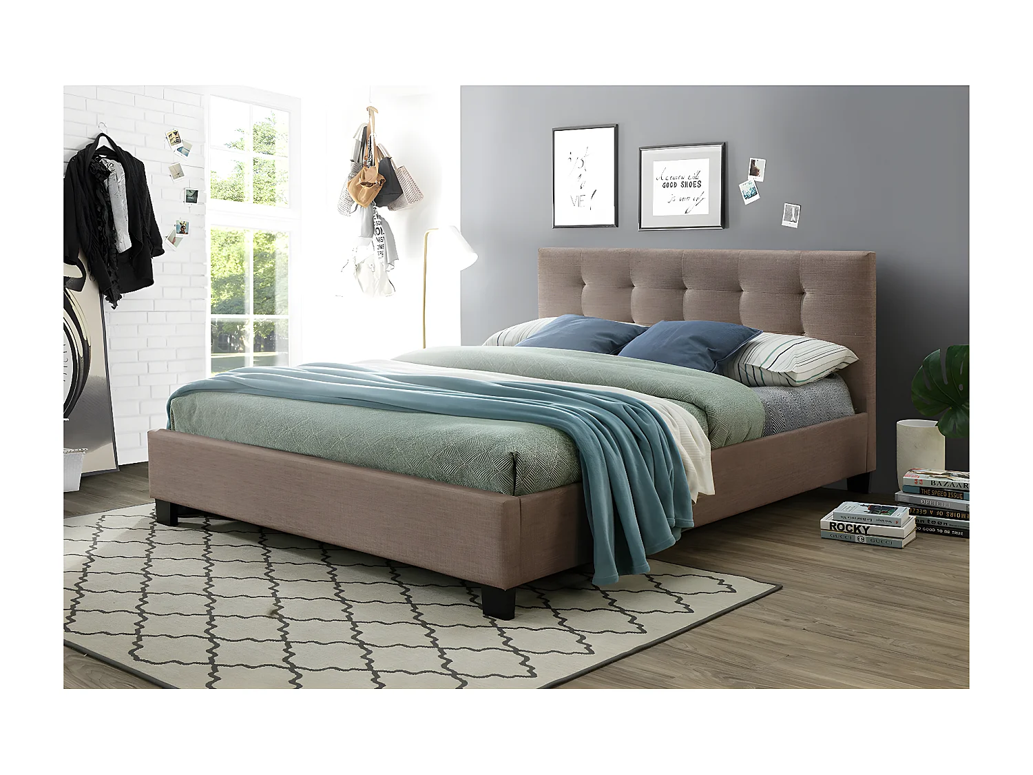 Bett 160 x 200 Stoff Beige gepolstert MARQUISE
