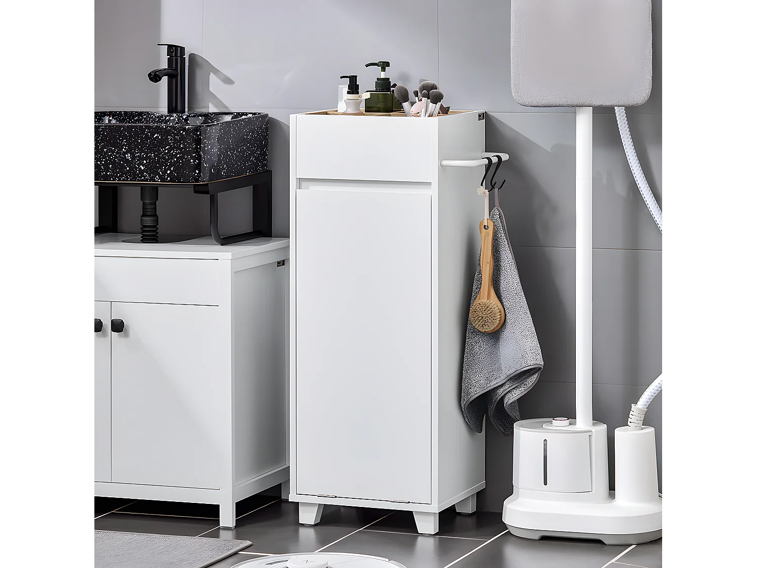 SoBuy BZR159-W Armoire à Linge Meuble Bas avec 4 Petits Compartiments Ouverts et 1 Panier à Linge Amovible