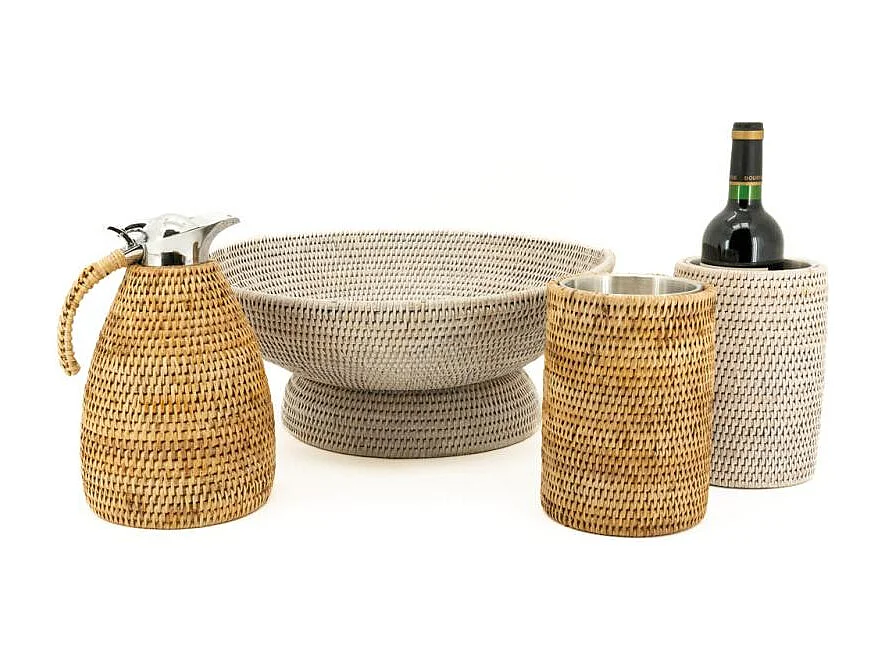 Thermos en inox et rotin