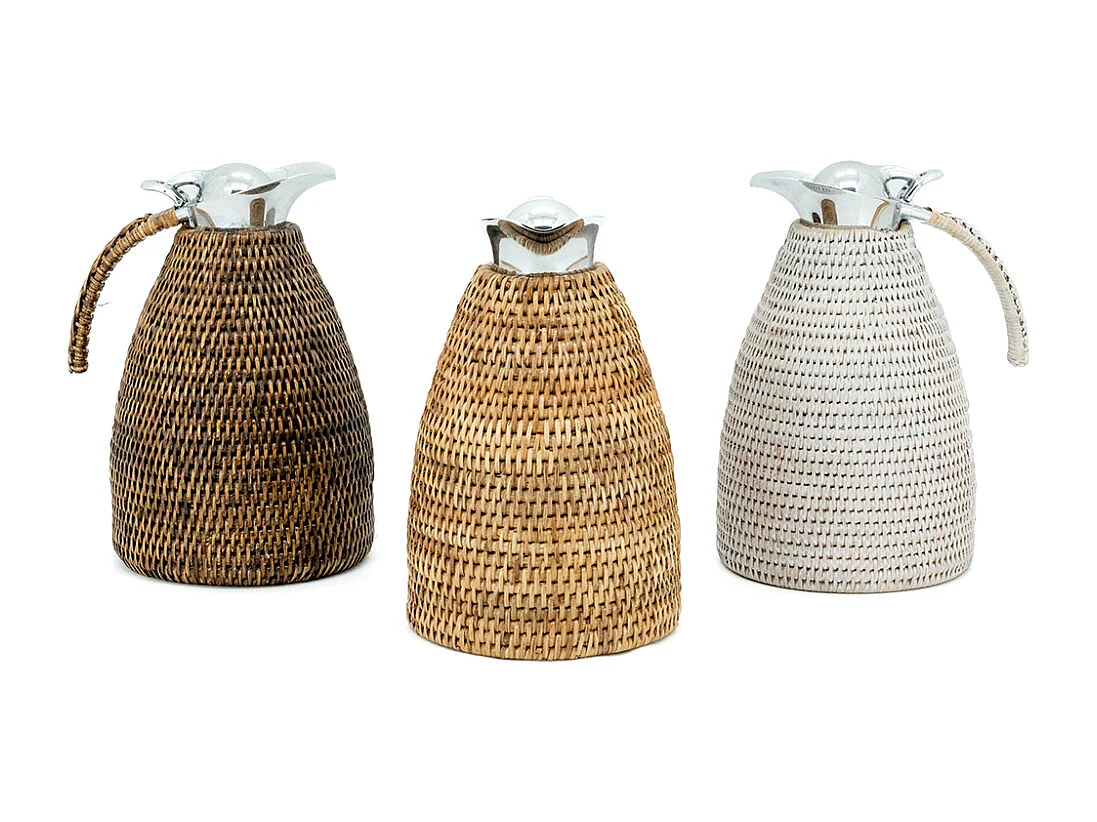 Thermos en inox et rotin