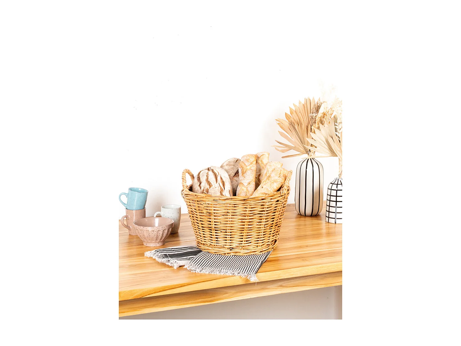 Corbeille en rotin naturel