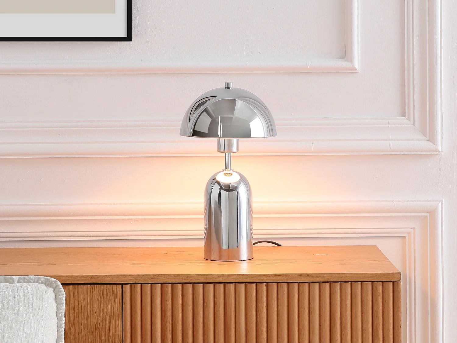 Svampformad bordslampa i borstat mässing - D. 20 x H. 35,5 cm - Krom - TANTA