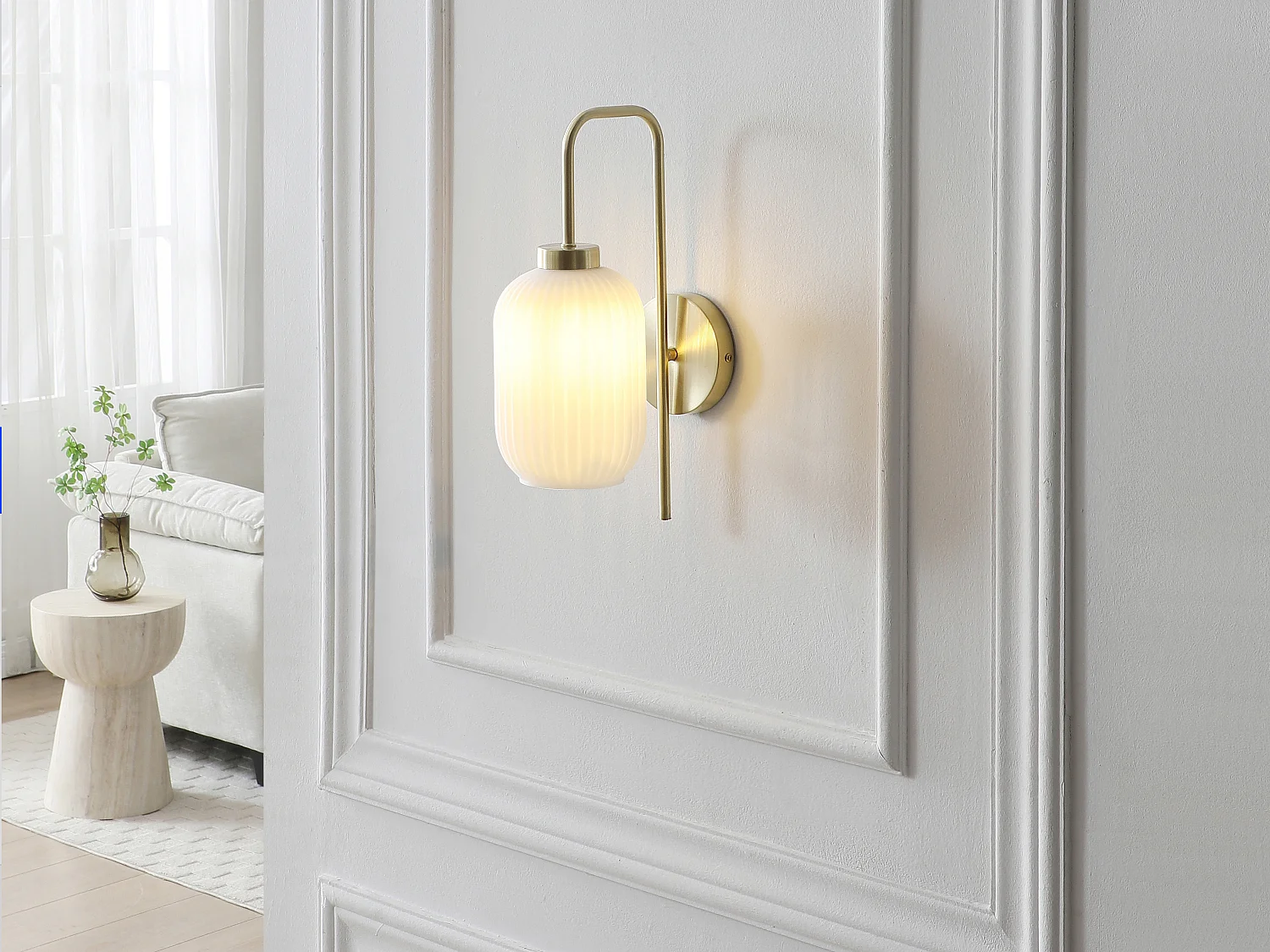 Aplique de pared de latón cepillado y vidrio blanco texturizado - L. 25 x Alt. 41 cm - Dorado - LOUXOR
