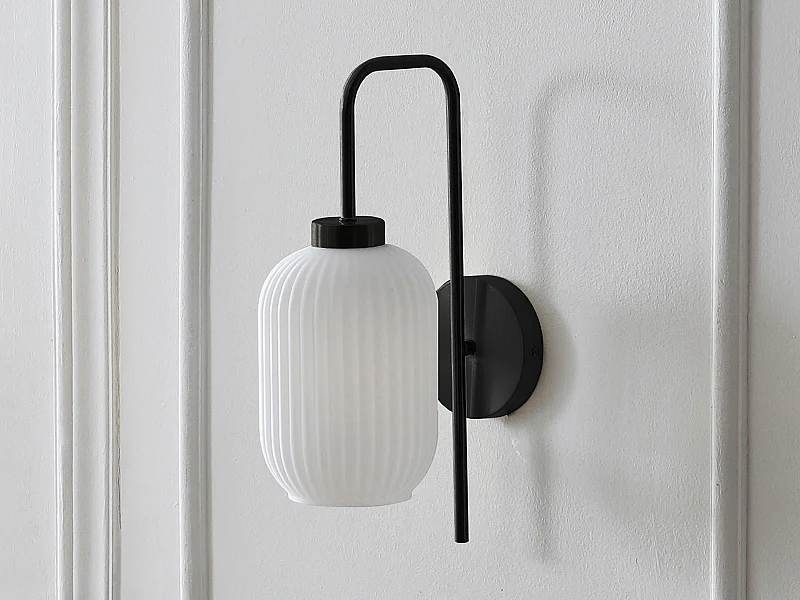 Applique nera e vetro bianco texturizzato - L.25 x H.41 cm - LOUXOR