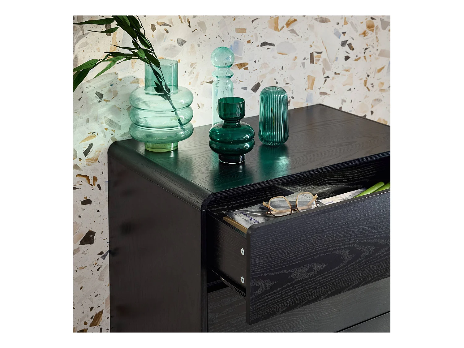 Arcón redondeados efecto madera de 3 cajones negro