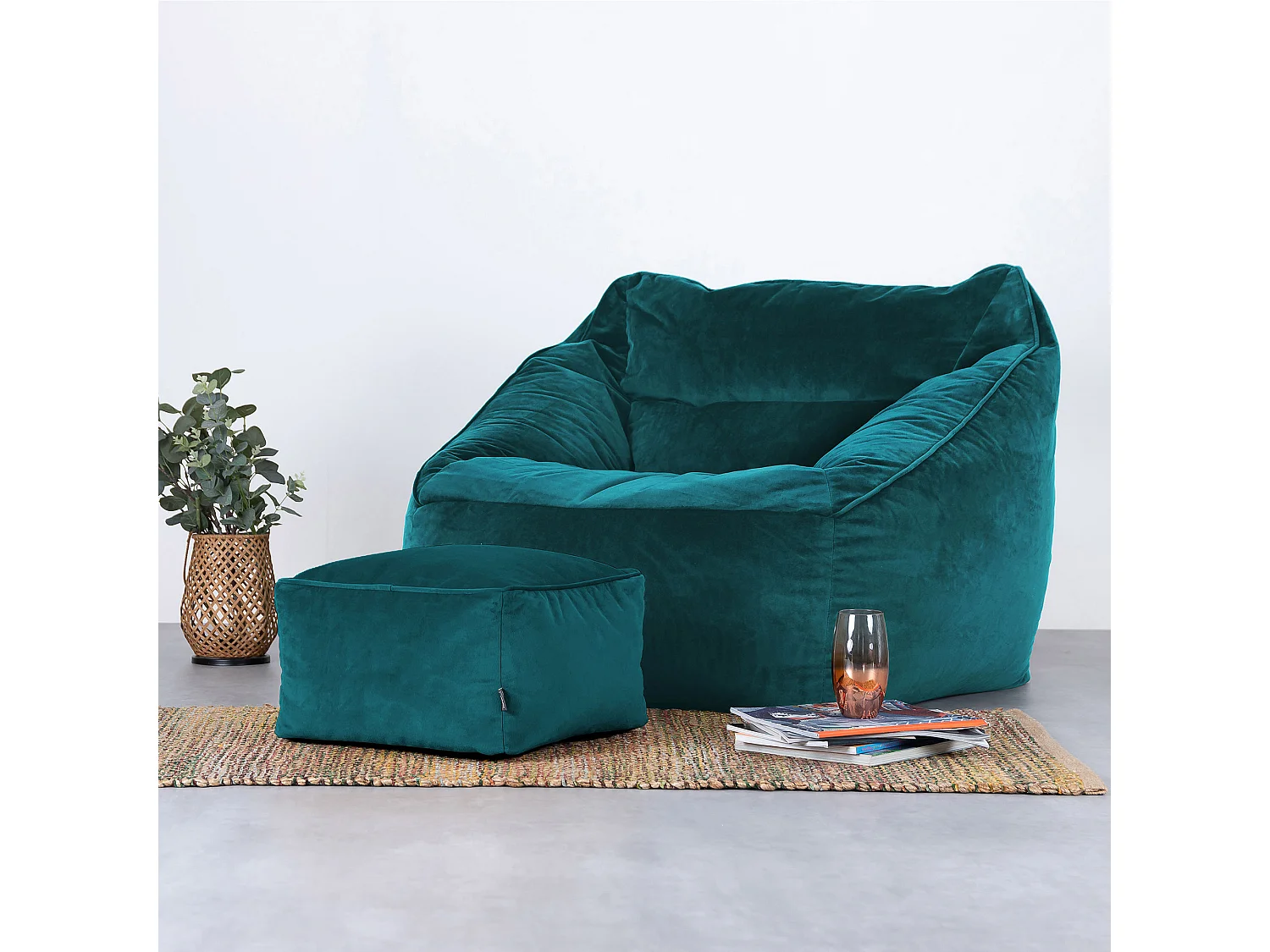 Pouf repose-pieds carré velours bleu canard - AMARA