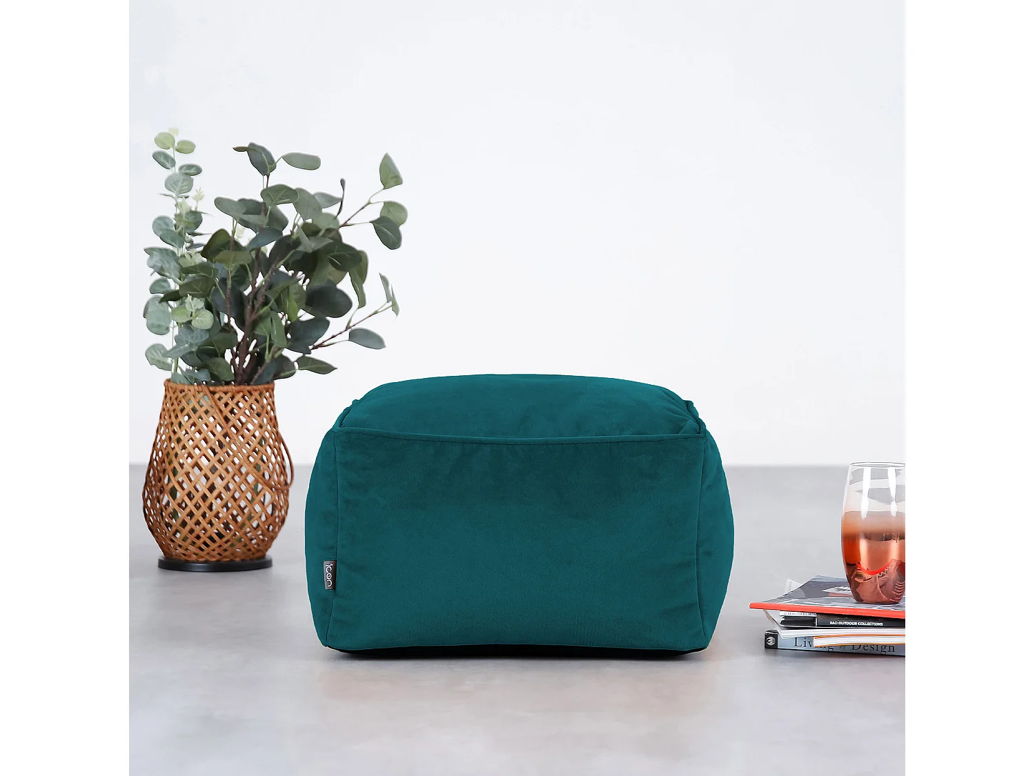 Pouf repose-pieds carré velours bleu canard - AMARA