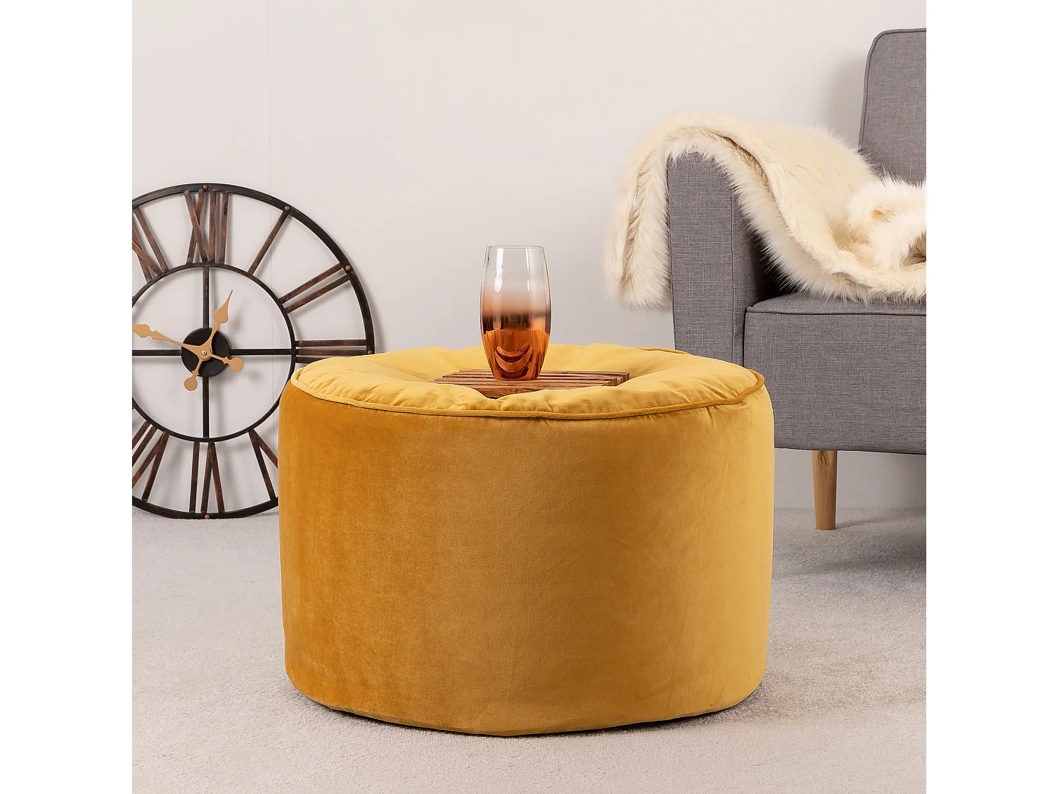 Pouf repose-pieds rond velours jaune ocre - MILANO
