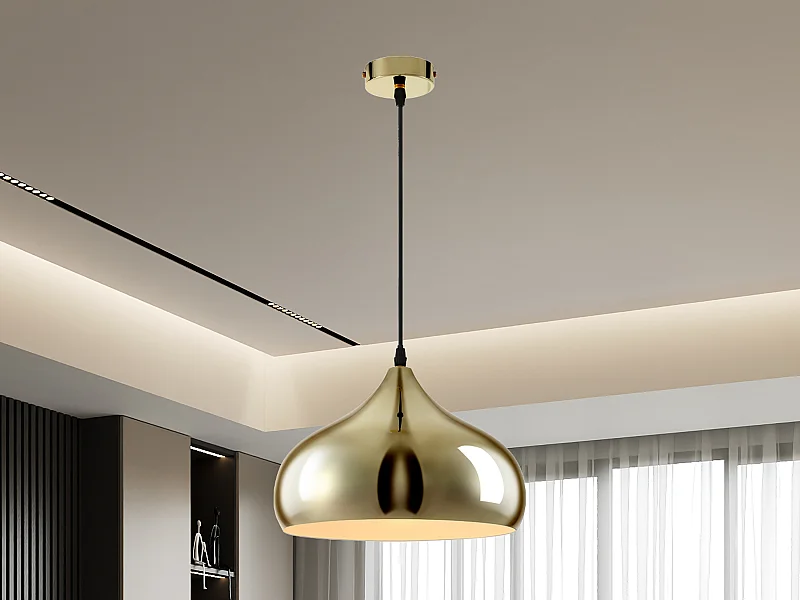 Lysekrone i skinnende, forgyldt metal - D. 30 x H. 127 cm - OSARA